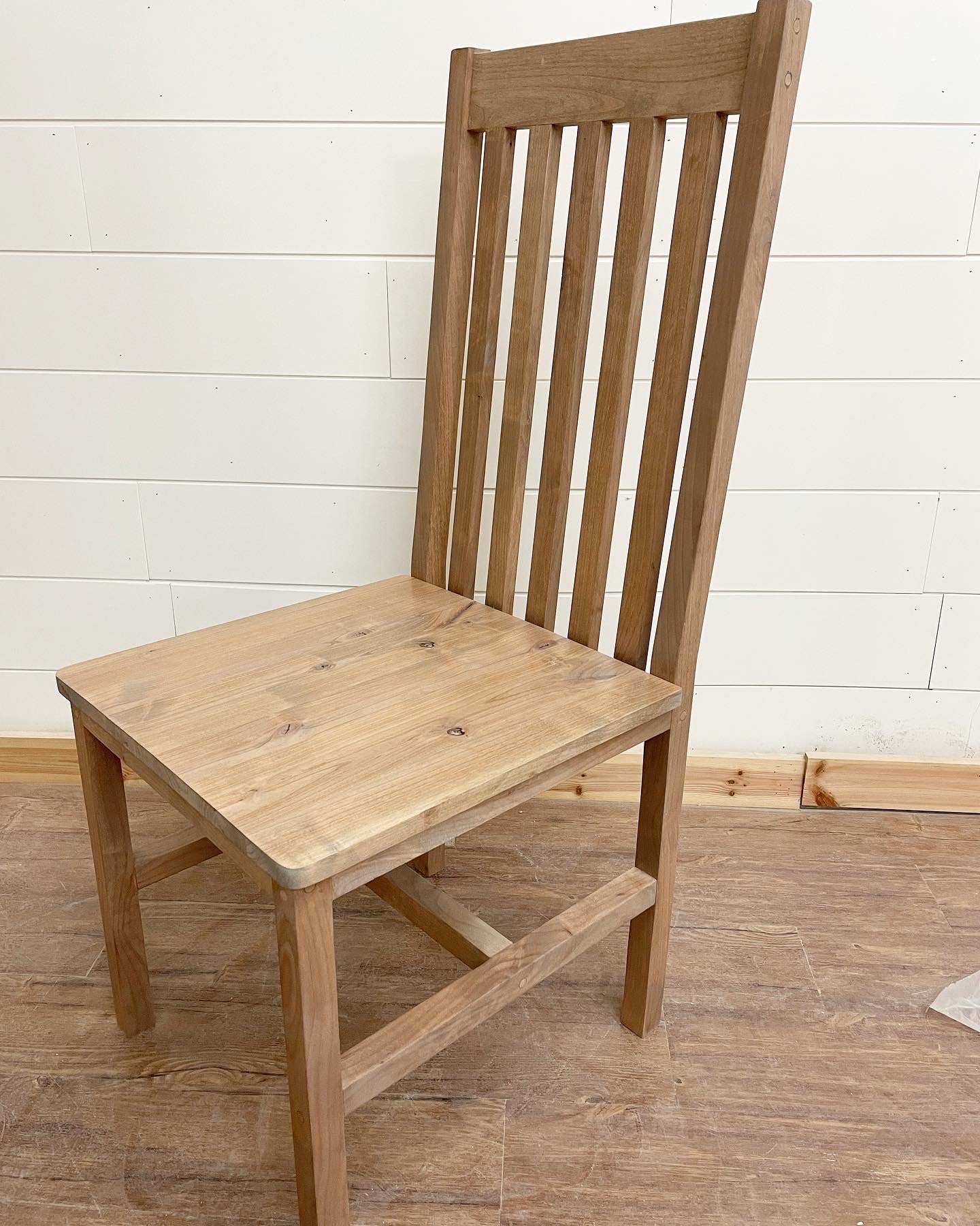 Newton Dining Chair in Rustic Alder stained Weathered Oak.