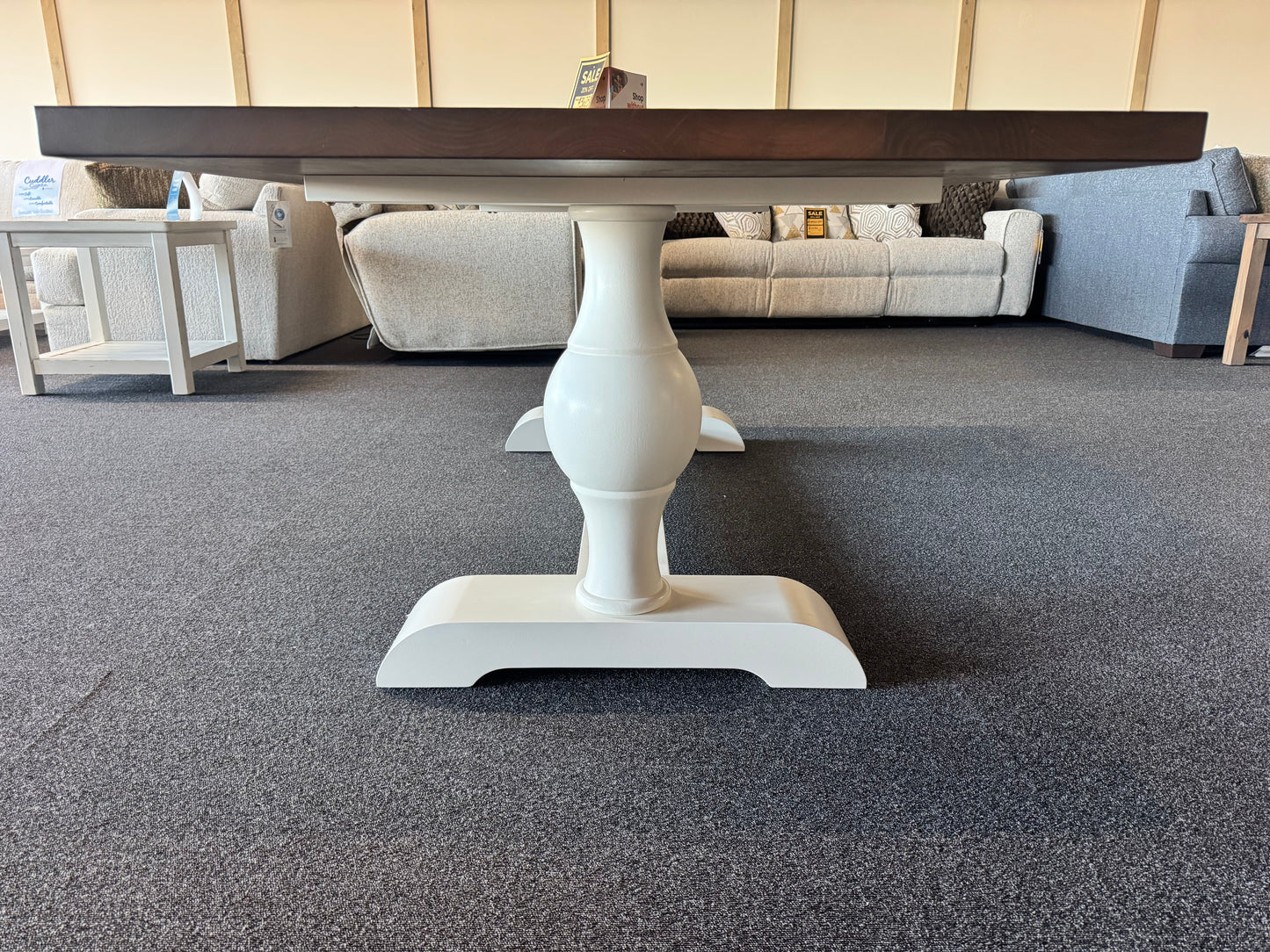 Washington Dining Table