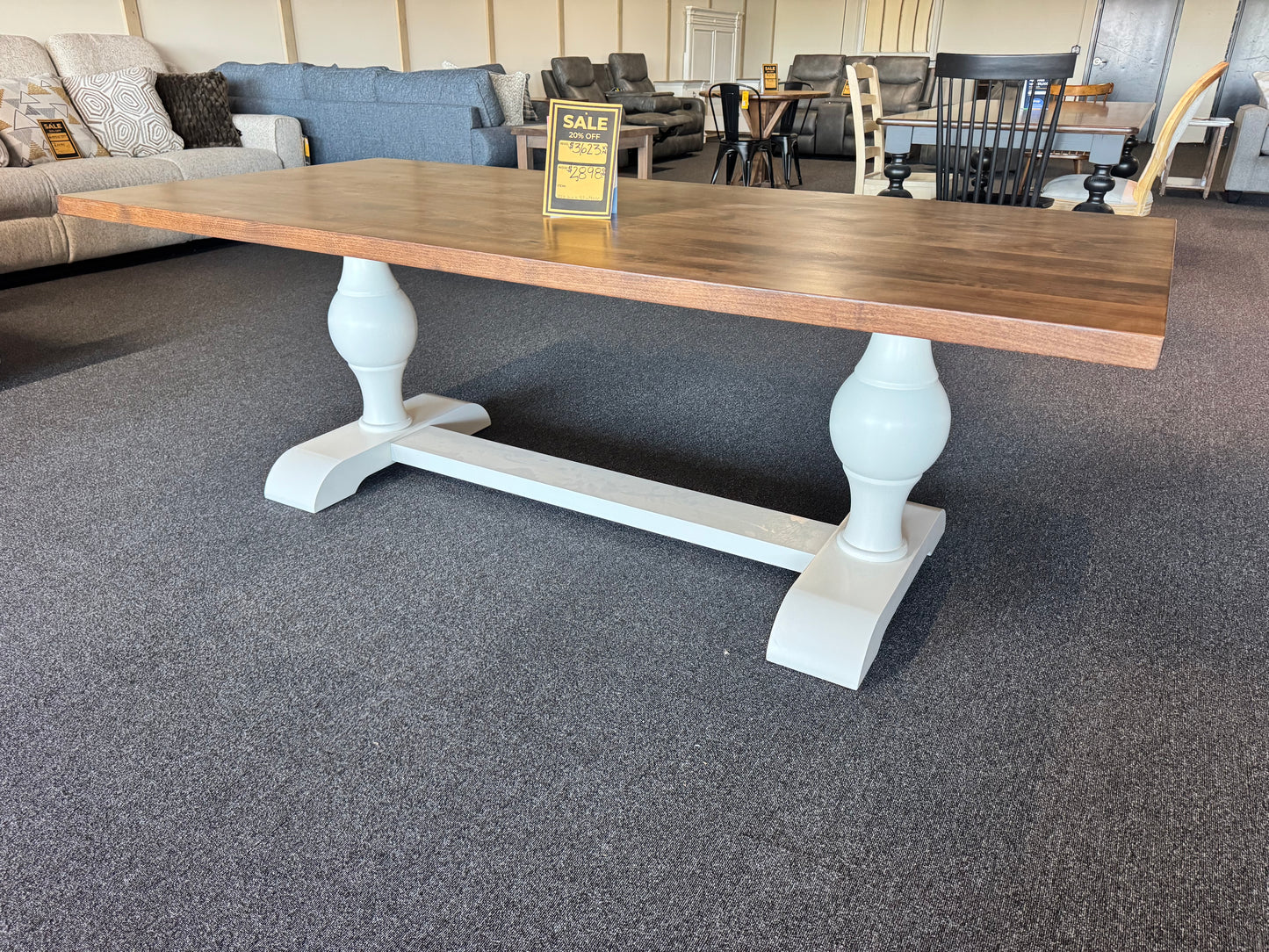 Washington Dining Table