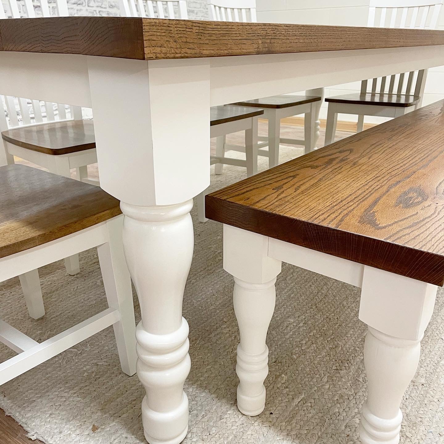 Close up of the Bianca leg painted in White.